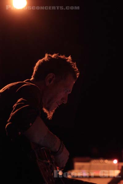 GODSPEED YOU! BLACK EMPEROR - 2015-04-22 - PARIS - Le Bataclan - 